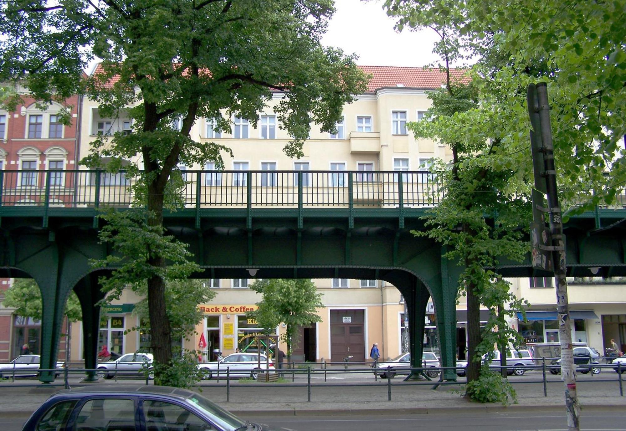 Quiet Courtyard Apartment Berlin Exterior photo