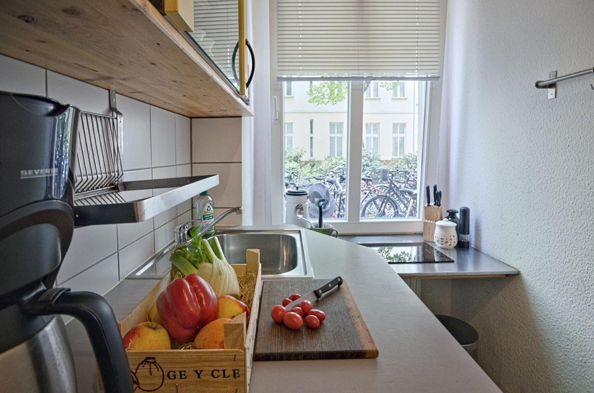 Quiet Courtyard Apartment Berlin Exterior photo